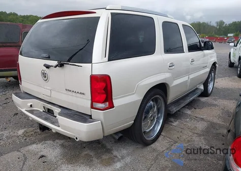 2006 Cadillac Escalade Standard z USA, uszkodzony, nr VIN 1GYEC63N86R110123